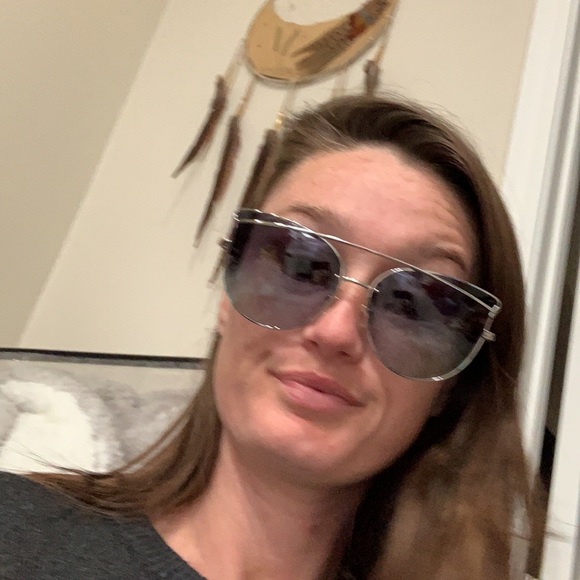 Fun Tiffany &Co. Sunglasses ๐ - Picture 9 of 12